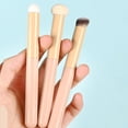 thumbnail image 2 of Cepillos de maquillaje de 3pcs Cepillo de corral portátil Cepillo de esponja de maquillaje Aplicador de aplicador, 2 of 6