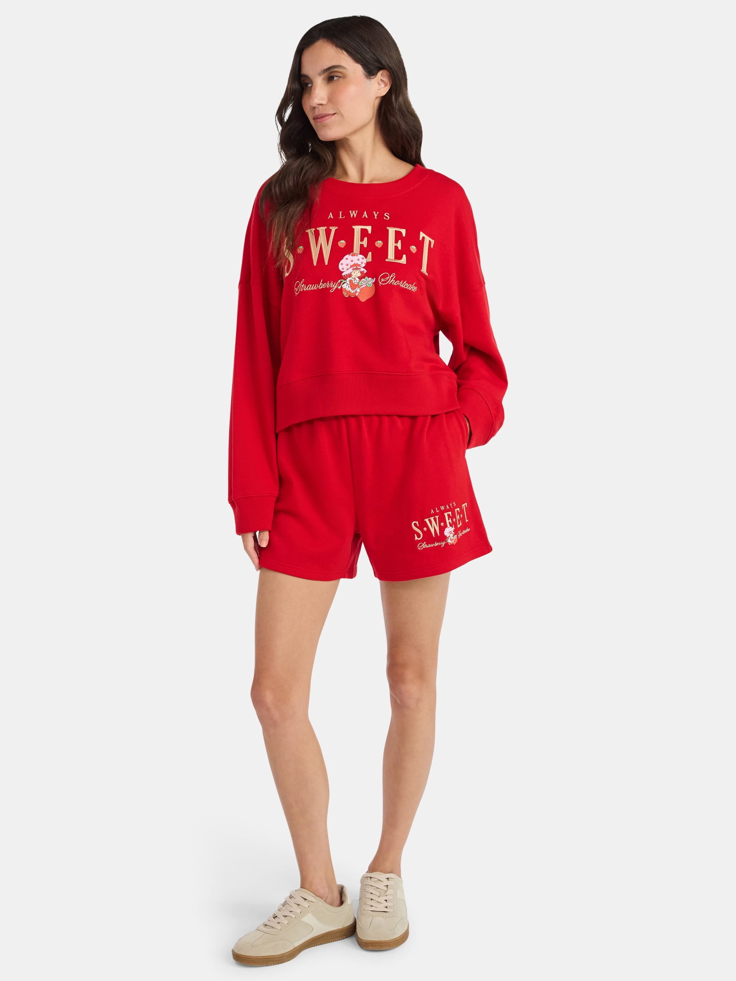 Strawberry Shortcake Women’s Cropped Boxy Graphic Sweatshirt, Sizes XXS-XXL