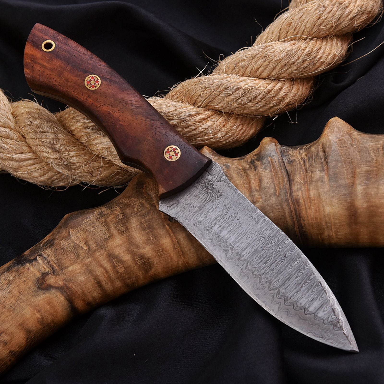 Damascus Hunting Knife Bushcraft Survival Blade, Leather Sheath Outdoor Camping Equipment
