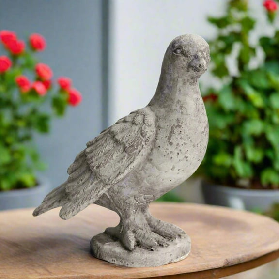 Quillen Cement Cardinal Bird Figurine