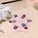 thumbnail image 2 of Cuenco de plástico portátil para alimentación de mascotas, rompecabezas educativo, juguete interactivo para perros y gatos, Hexagonal rosa, 2 of 5