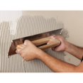 thumbnail image 3 of Rubi Tiling Tools Truelle en Acier à Encoche Manche en Bois 19 Po, 3 of 3