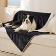 thumbnail image 1 of Manta para Gatos Bedsure Impermeable y Calmante 60x50 cm Negra, 1 of 9