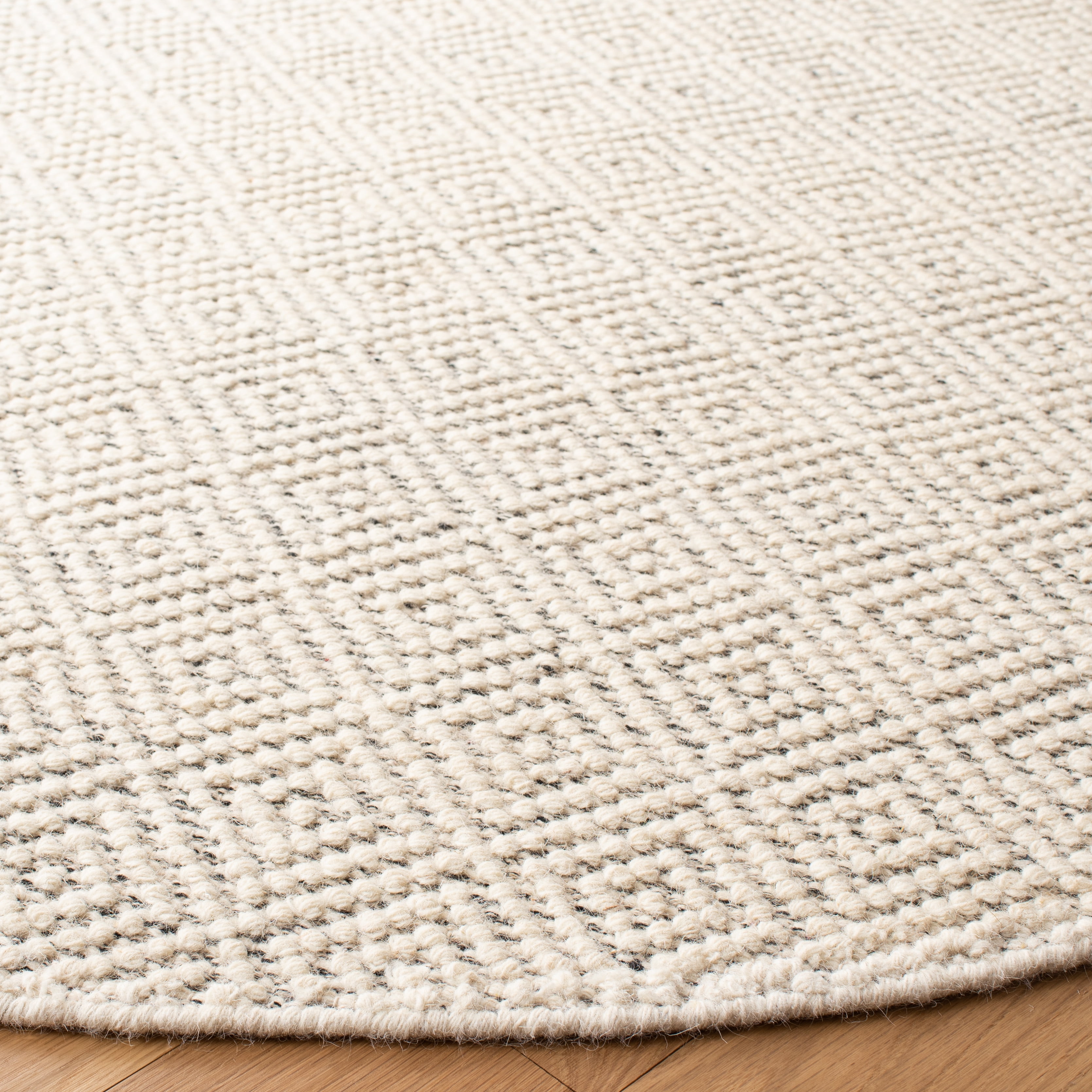 SAFAVIEH Natura Eanna Geometric Area Rug, Ivory/Light Grey, 4' x 4' Round