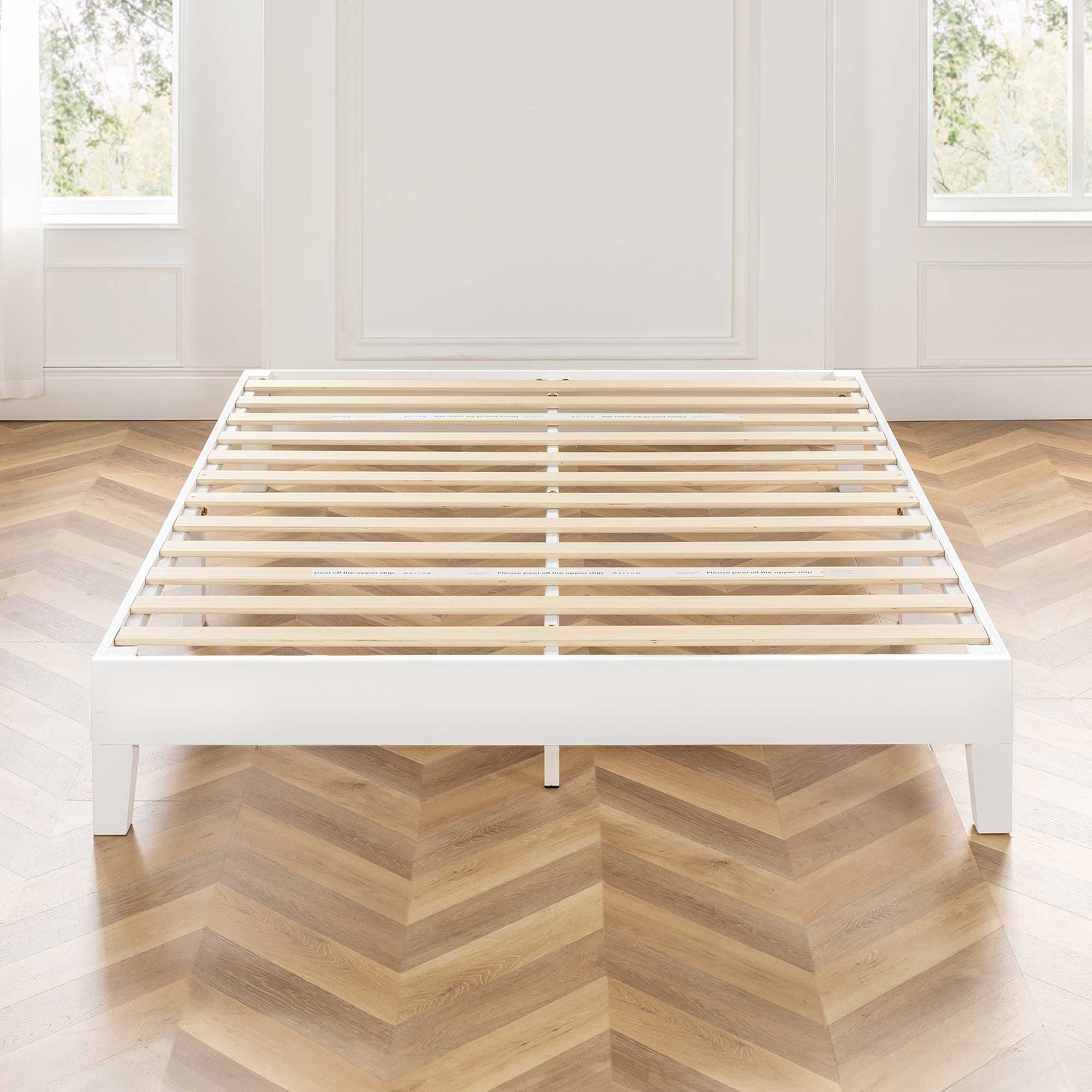 Mellow Naturalista Grand 12 Inch Solid Wood Platform Bed with Wooden Slats, Queen, White
