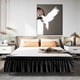 thumbnail image 1 of Faldones de cama: artculos de decoracin para el hogar que se utilizan para cubrir el permetro de la cama. Esttica y faldones de cama., 1 of 5