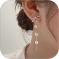 thumbnail image 1 of Pendientes de lazo plateados Pendientes de lazo delicados Pendientes de cintas de lazo dorados Pendientes de lazo chapados en oro Pendientes de lazo presentes Pendientes redondos Huggie Pendientes de, 1 of 4