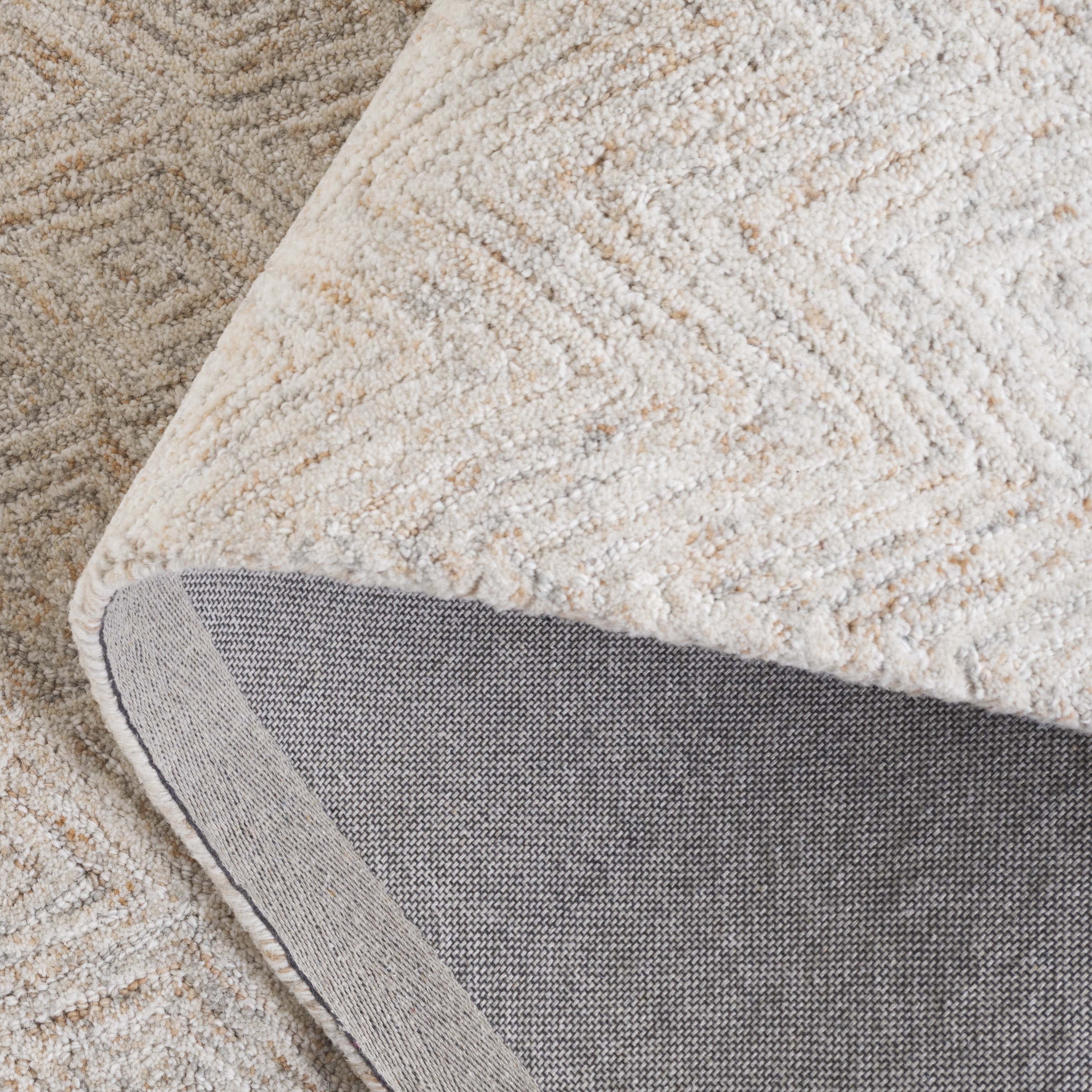 SAFAVIEH Pine Maria Geometric Area Rug, Rust/Light Gray, 5' x 8'
