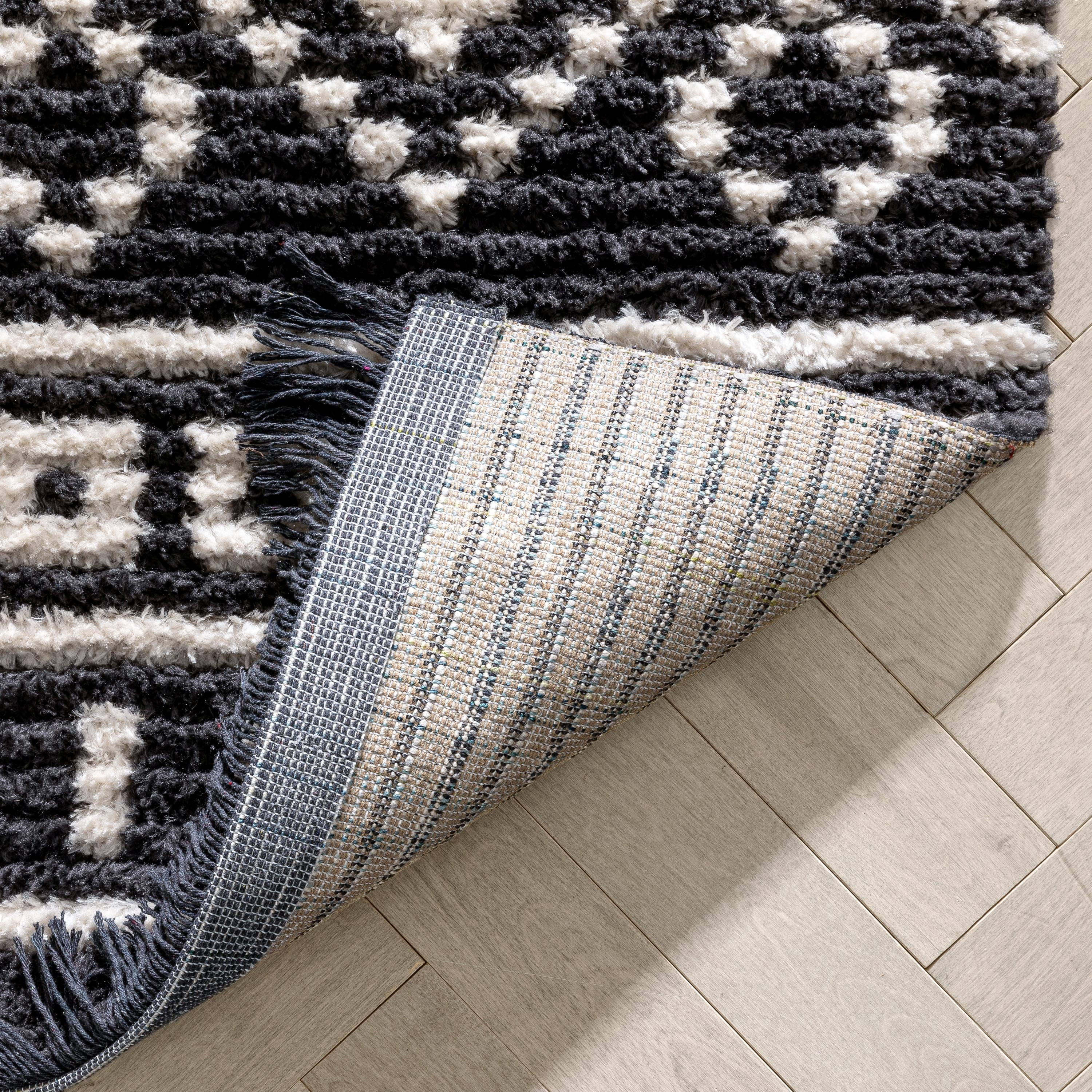 Well Woven Maya Moroccan Hand-Made Area Rug, 3.92' x 5.83'