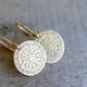 thumbnail image 3 of Pendientes de moda europeos y esmerilados cortos y huecos Xihbxyly, 3 of 7