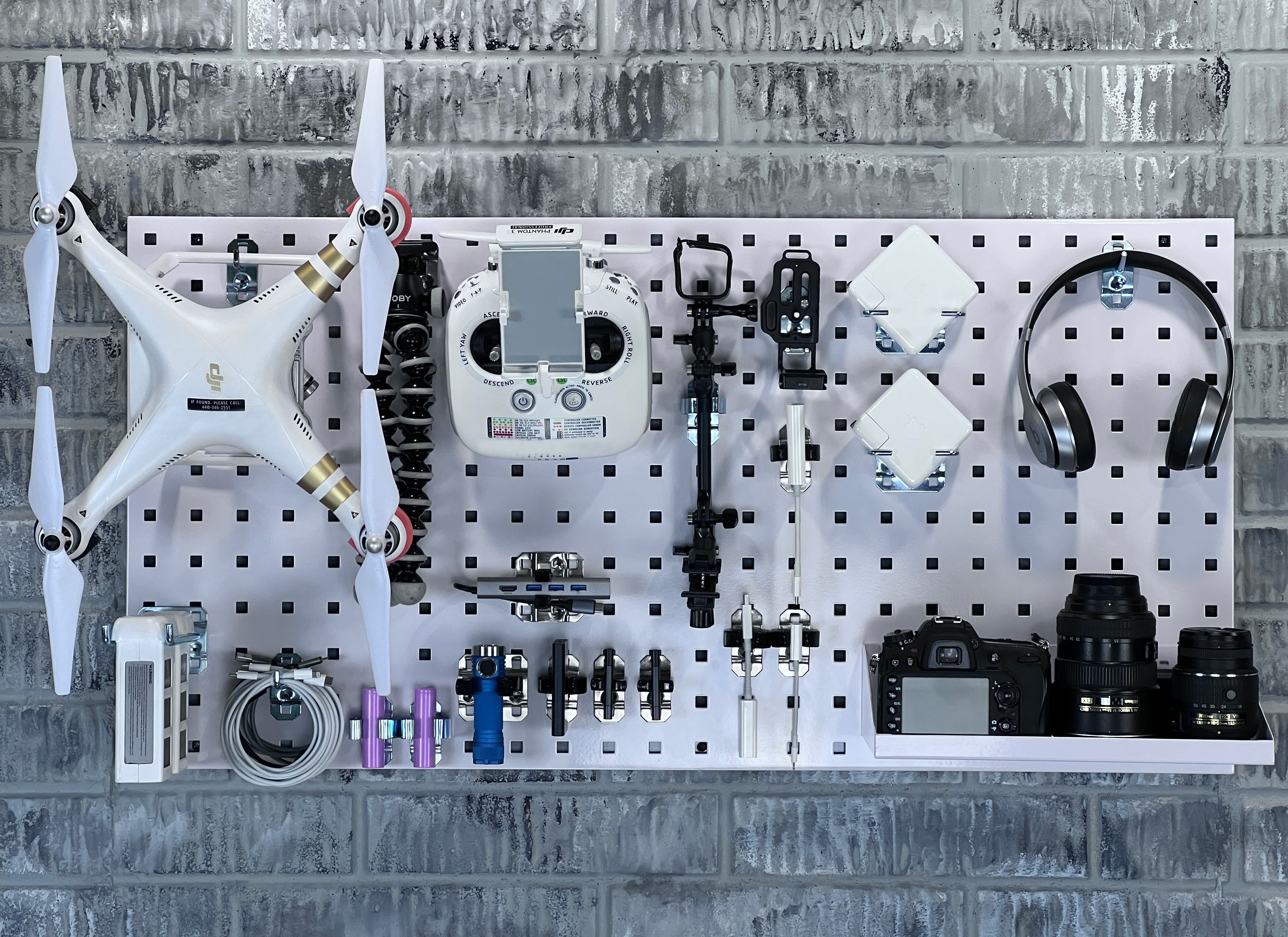 Triton Products® WC18-WH-Kit Wall Square Hole Pegboard and Locking Hook Organizer
