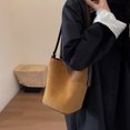 thumbnail image 4 of Bolso Bucket Bag 10660 (Ginger), 4 of 9