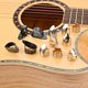 thumbnail image 5 of Toystoory Púas de guitarra Pulgares Púas Principiante Piezas reemplazadas portátiles Herramientas de reparación Suministro de accesorios de Accesorios para instrumentos musicales, 5 of 6