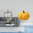 thumbnail image 2 of Figura de pareja besándose con almohada de calabaza de Halloween, regalo de boda moderno, escultura abstracta de resina, adecuada para regalar y decor, 2 of 8
