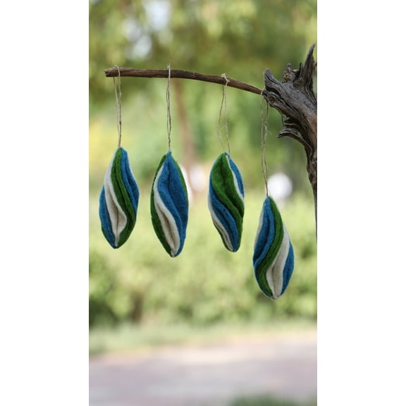 De Kulture Works Wool Felt Hanging Marquise Bauble, Set of 4 Eco Friendly Needle Felted Christmas Xmas Tree Decoration Stuffed Ornament
