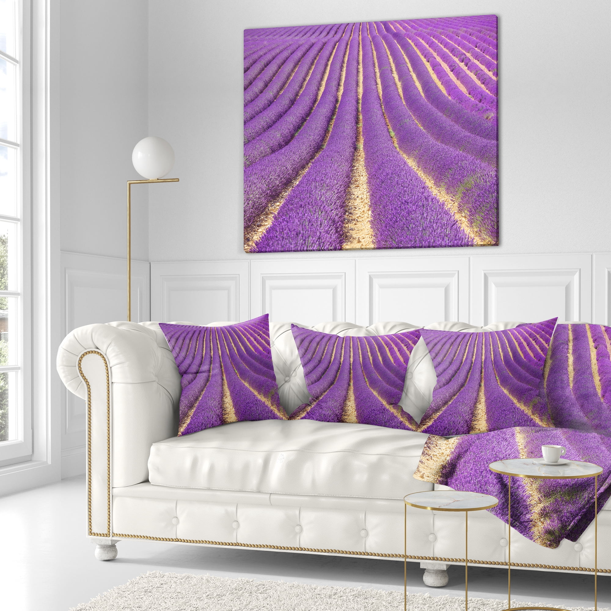 Designart Beautiful Pattern of Blooming Lavender - Flower Throw Pillow - 16x16