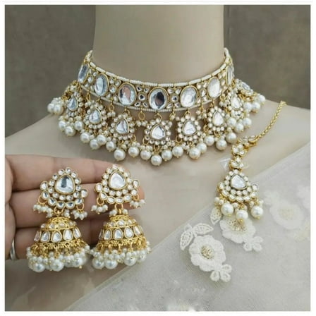 Haya Jewel South Indian Bollywood Royal Look Kundan Choker Necklace Set – Gold Plated Matte Finish with White Kemp Stones, Guttapusalu Pearls, Jhumki Earrings & Maangtikka