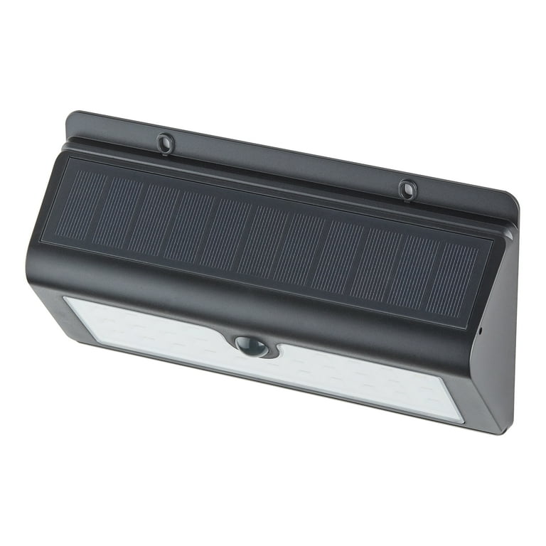 Hyper Tough Outdoor LED Solar Motion Pathway Light, 500 Lumens