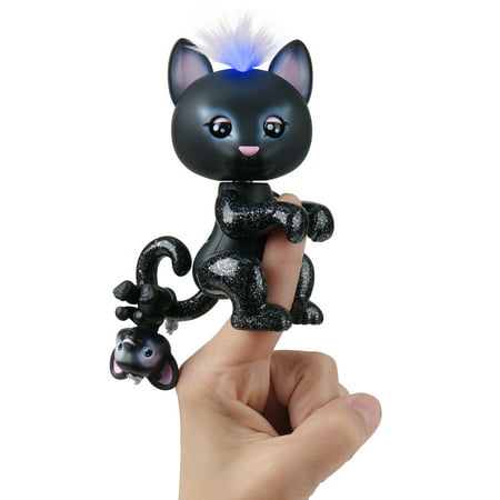 Fingerlings Light-Up Baby Black Panther and Mini - Allec and Ronni - Interactive