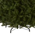 thumbnail image 3 of Árbol de Navidad Dunhill Fir de National Tree Company, 7.5 pies, 3 of 6