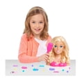 thumbnail image 3 of Set Barbie Peinados y Accesorios Glam, 3 of 3