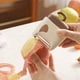 thumbnail image 2 of Pisexur Batería de cocina Cepillo limpiador de frutas y verduras dos en uno con cuchillo pelador - Raspador y cepillo portátil para frutas y verduras al aire libre para la cocina del hogar, 2 of 6