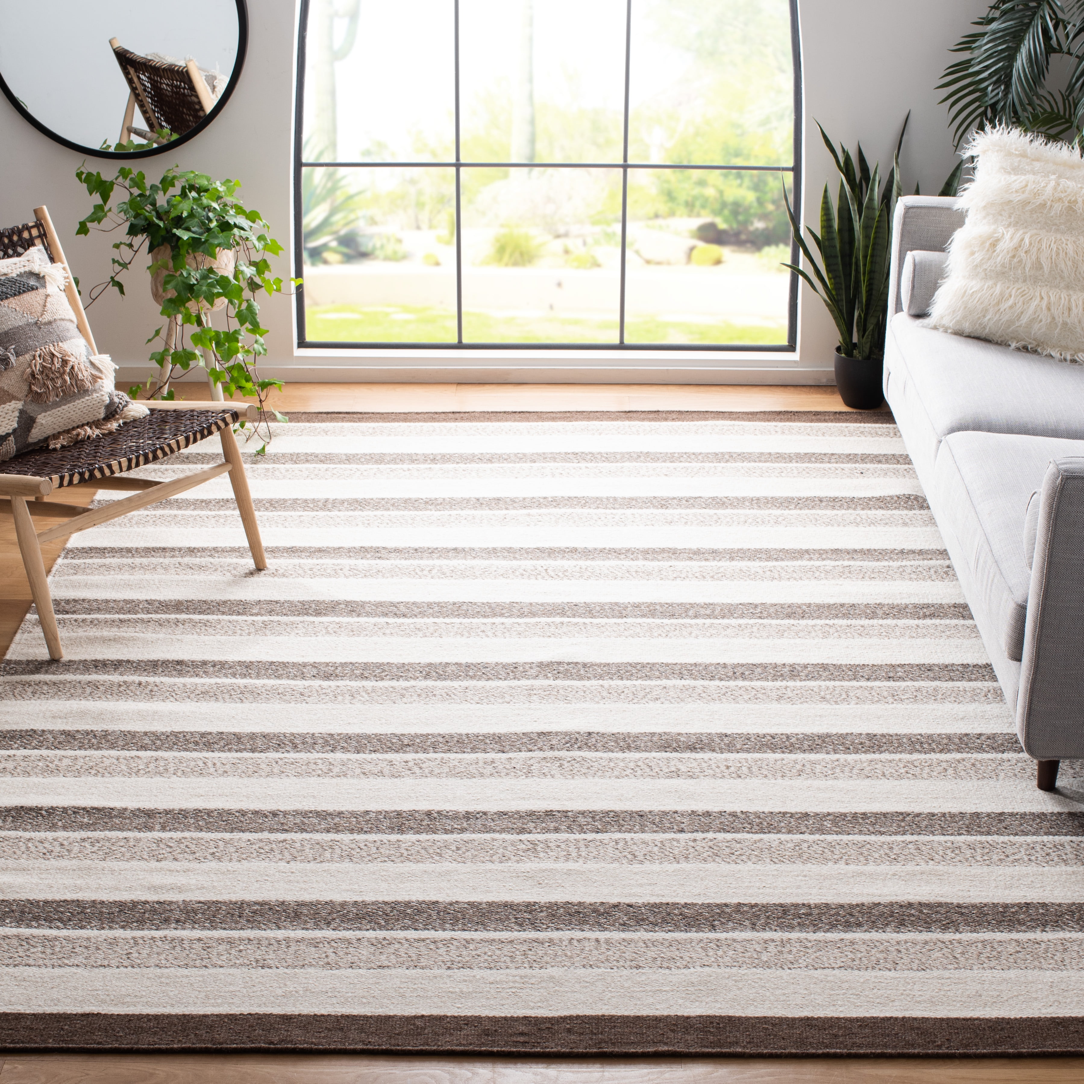 SAFAVIEH Kilim Carlie Striped Area Rug, Ivory/Brown, 8' x 10'