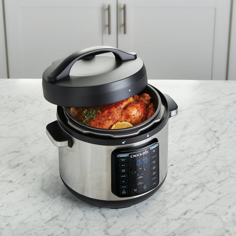 Best Buy: Crock-Pot Cook & Carry 5-Quart Slow Cooker Metallic
