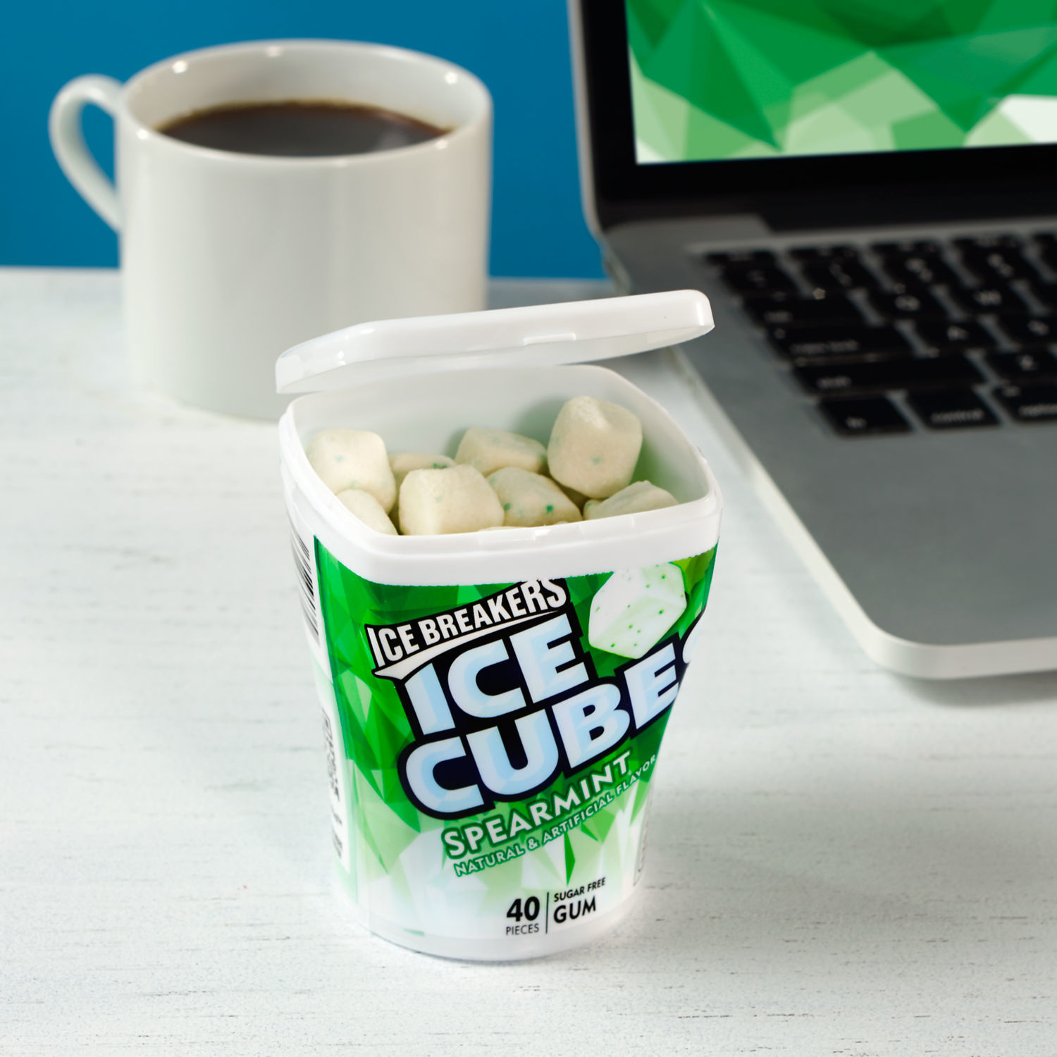 Ice Breakers Ice Cubes Spearmint Sugar Free Chewing Gum, Bottle 3.24 oz, 40 Pieces - image 4 of 8
