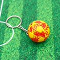 thumbnail image 1 of Llavero con colgante de bolsa esférica con diseño de la Copa del Mundo de fútbol de Qatar, 1 of 6