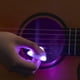 thumbnail image 3 of 3 piezas de púas de guitarra LED, púas de ukelele, no para guitarra, regalos para principiantes Hugo Púas luminosas, 3 of 10