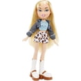 thumbnail image 3 of Cloe Bratz Edición Especial 20 Años Figura De Colección Bratz Cloe Bratz Edición Especial 20 Años Figura de coleccion, 3 of 3