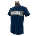 thumbnail image 3 of Playera George Talla G Manga Corta Franja en Pecho Brooklyn Azul Marino, 3 of 4