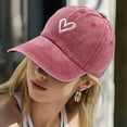 thumbnail image 1 of Gorra de béisbol para mujer con bordado de corazón: gorra de moda para niñas para deportes al aire libre,ajustable,bonita y casual, 1 of 6