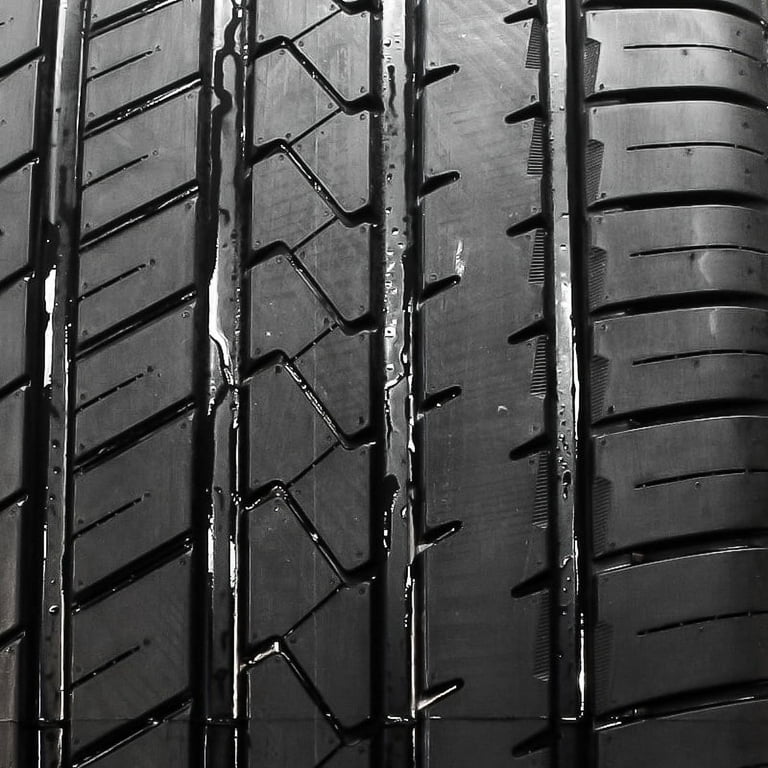 Lionhart LH-Five 245/45R19 ZR 102W XL A/S All Season Tire