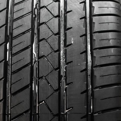 Lionhart LH-FIVE 225/55R19 103V XL Performance a/s All Season Tire simolary.com 33 Lionhart LH-FIVE 225/55R19 103V XL Performance a/s All Season Tire Simolary simolary.com 33