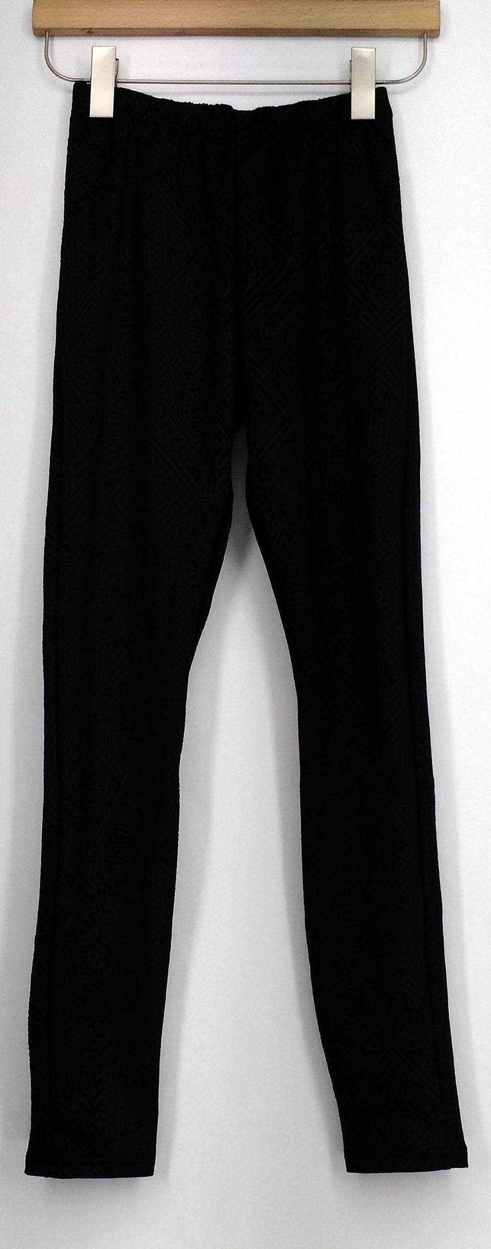 xhilaration capri leggings