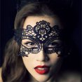 thumbnail image 4 of Minnieouse Gargantilla de vampiro cubre negro exquisito Retro moda diseño ahuecado pieza facial para Cosplay costumbres exóticas para fiesta Ropa, zapatos y accesorios Miscelánea M020, 4 of 6