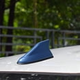 thumbnail image 4 of Accesorios universales para coche con de tiburón, modificación adhesiva, señal de Radio, impermeable, decoración , Radio automática azul Yotijar Antena de aleta de tiburón, 4 of 9