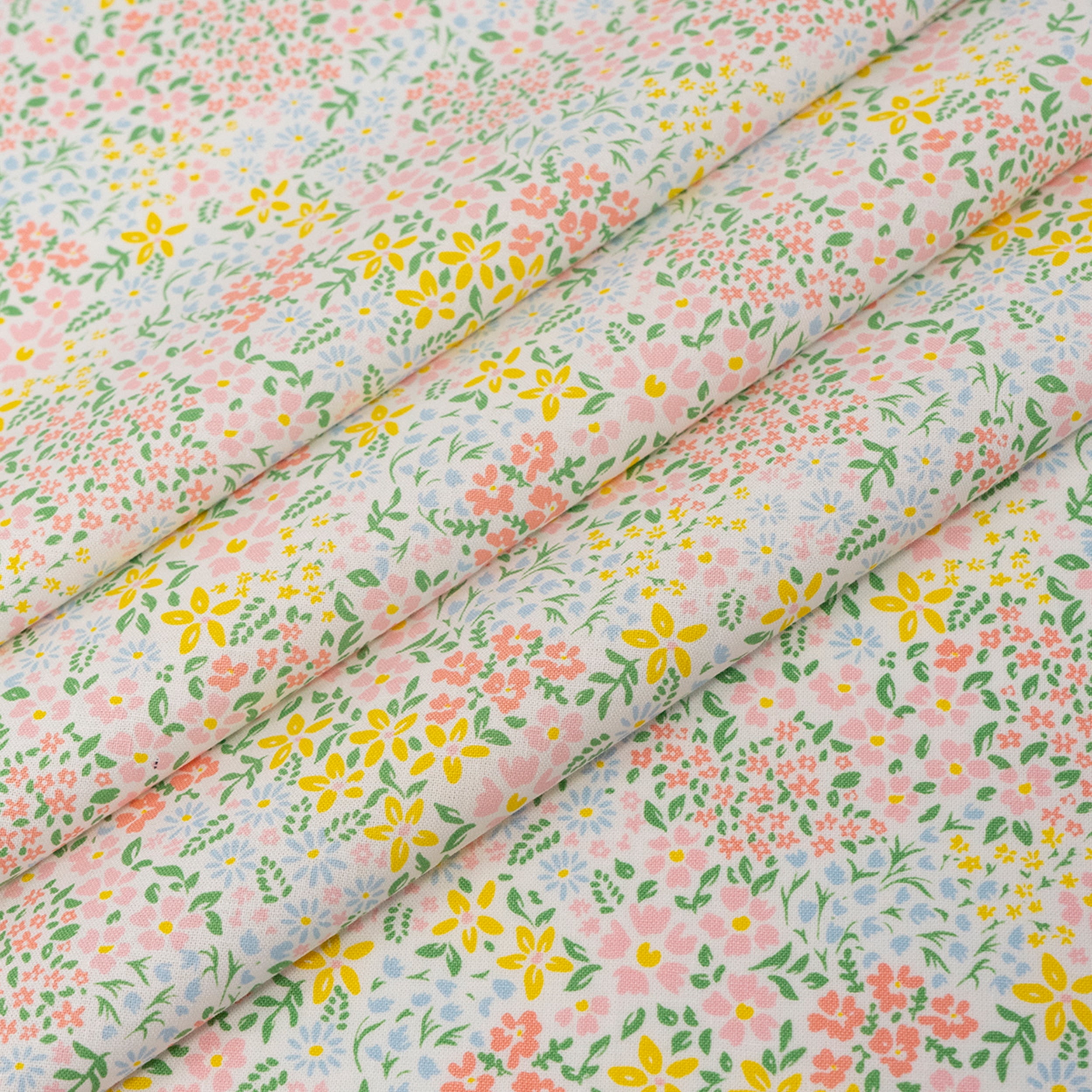 Singer Fabric, 100% Cotton, Sewing & Crafting, 44" Wide, Modern Packed Flowers, Cut by Yard