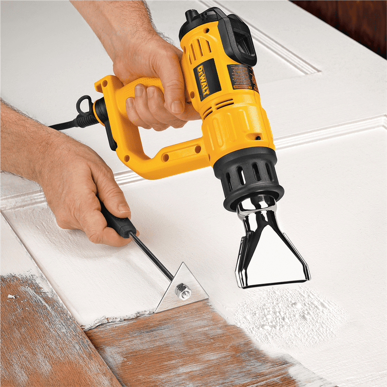 Shop Heater Milwaukee DEWALT With LCD Display (D26960) , Yellow ...
