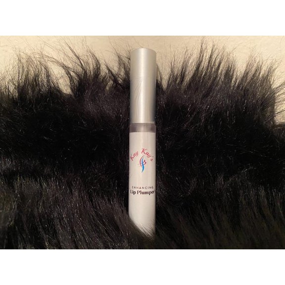 Enhancing Lip Plumper