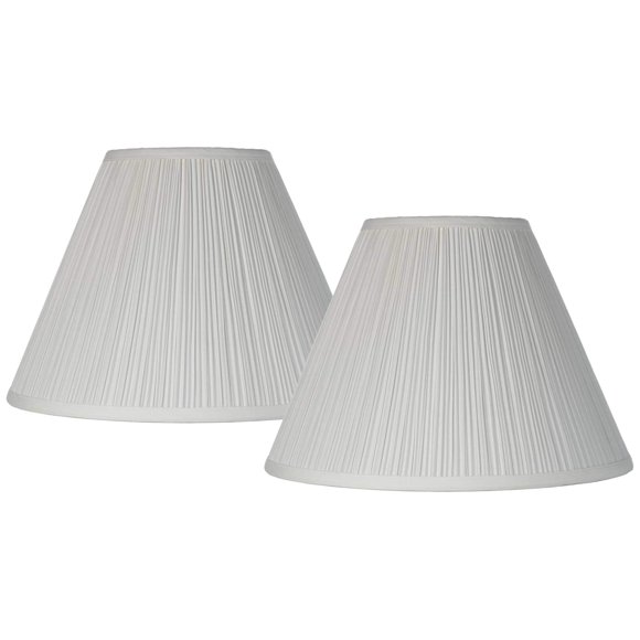Ensemble de 2 Abat-Jour Empire Blancs Plissés de Taille Moyenne 6,5 Pouces Haut x 15 Pouces Bas x 11 Pouces Haut (Araignée) de Rechange avec Harpe et Embout - Brentwood
