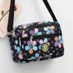 thumbnail image 3 of Bolso de mujer, bolso de madre, bolso de hombro de gran capacidad, bolso de puesto, bolso de mujer de mediana edad y anciana, bolso de mensajero de tela con flores, 3 of 6