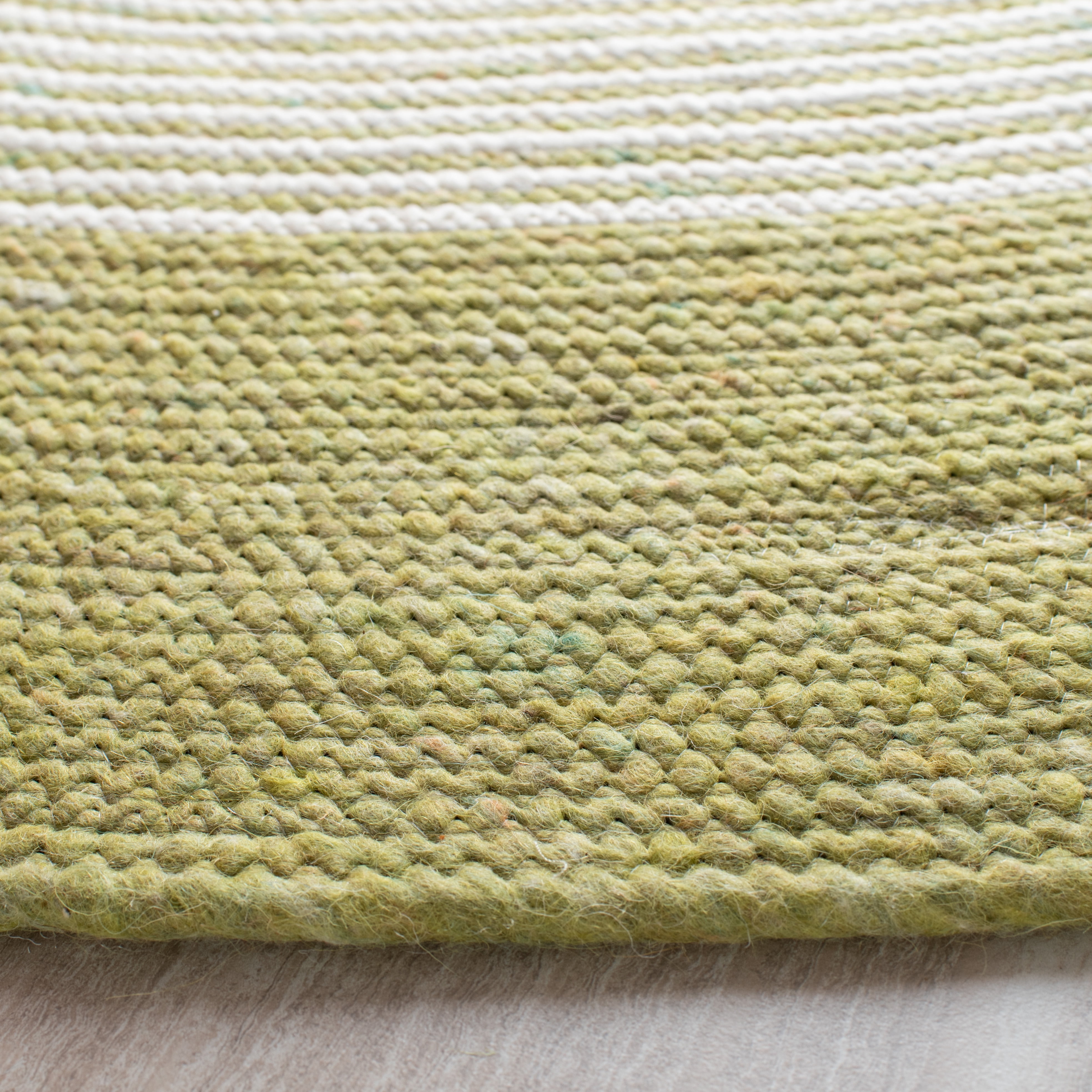 SAFAVIEH Braided Lars Geometric Reversible Area Rug, Green/Ivory, 5' x 5' Round