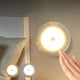thumbnail image 1 of Fiudx Lámpara de Pared Led con Sensor de Movimiento, Ahorro de Energía y Batería, Opciones de Montaje Versátiles, Luz Blanca Cálida, Ideal para Dormitorio, Armario y Pasillo, 8 X 81,6 Cm., 1 of 7