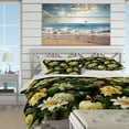 thumbnail image 3 of Designart "Palm Oasis Dream II" Green Tropical Bedding Covert Set - Tropical Bed Set With 2 Shams, 3 of 5