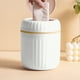 thumbnail image 5 of Mini cubo de basura de sobremesa con tapa a presión | Pequeño cubo de basura de mesa que bloquea los olores para el estudio de la sala de estar de la oficina | Plástico duradero | Desmontable |, 5 of 5