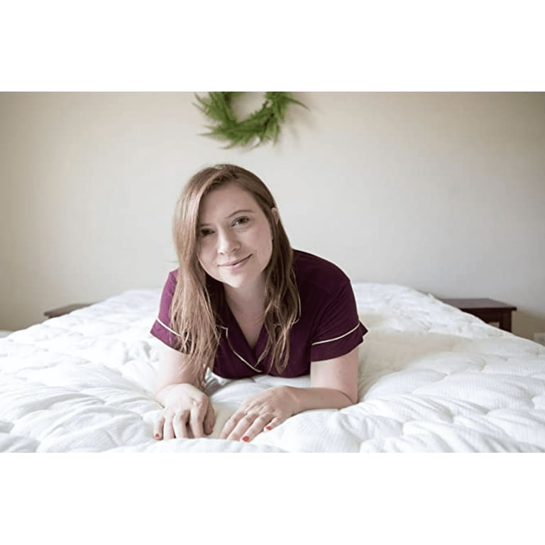 Carpenter perfect pillow 2025