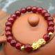 thumbnail image 5 of Pulsera de cuentas chinas Pixiu, pulsera de la suerte y la riqueza, ideal como regalo para hombres, mujeres y parejas., 5 of 5